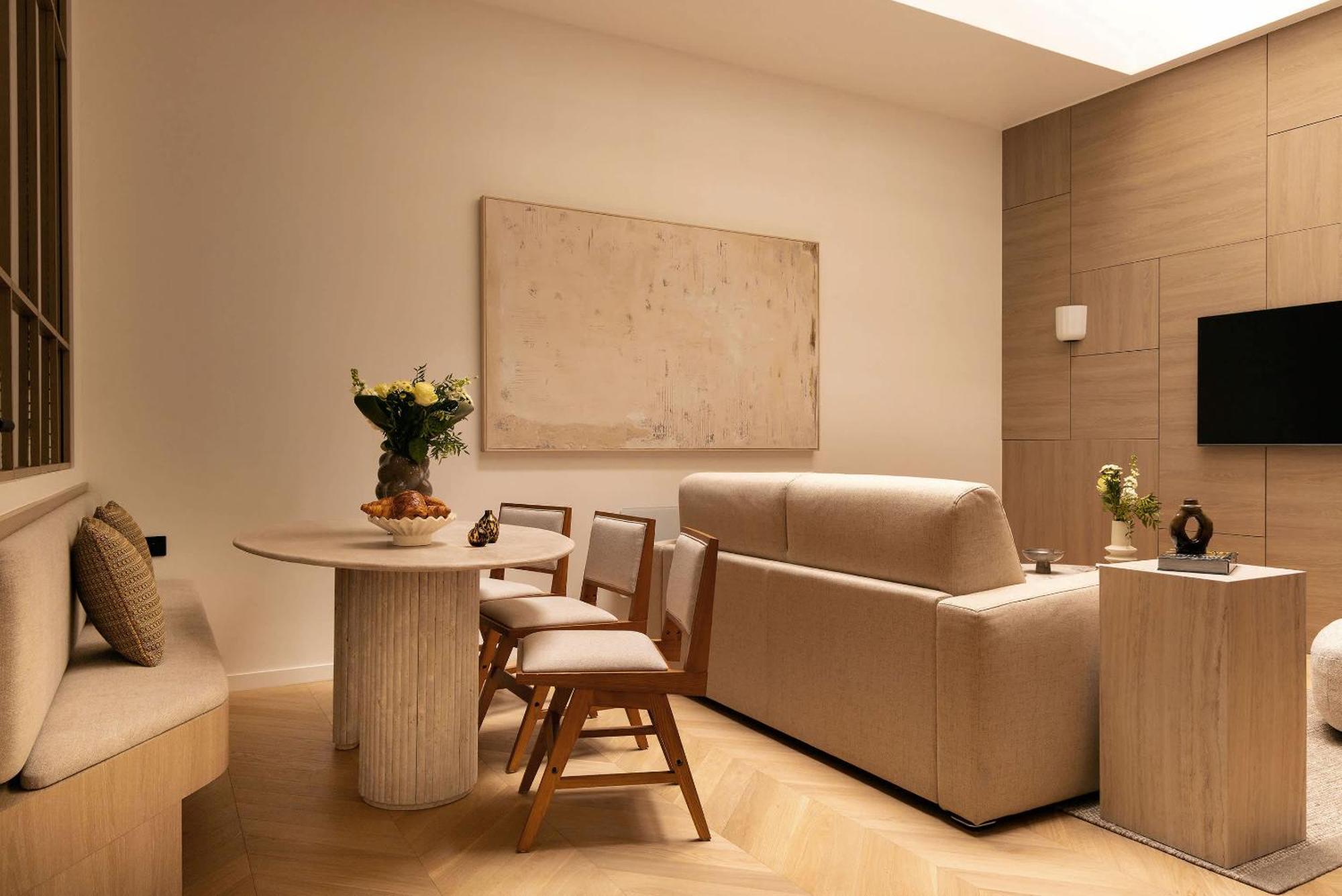 Elegant Apartment- 2br-6p- Le Marais *